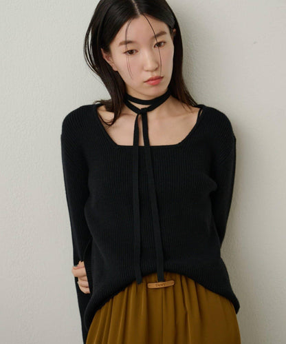 附項圈羅紋方領針織衫