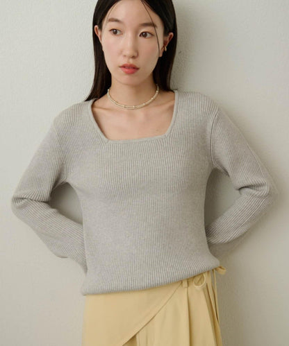 附項圈羅紋方領針織衫