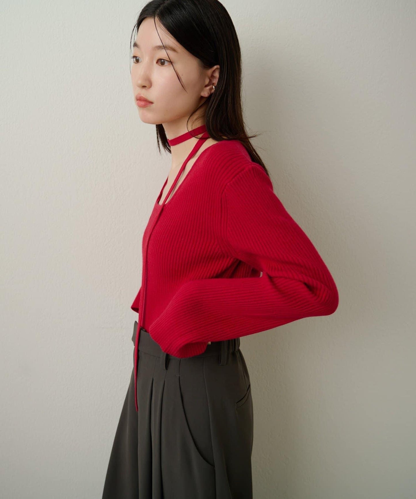 附項圈羅紋方領針織衫