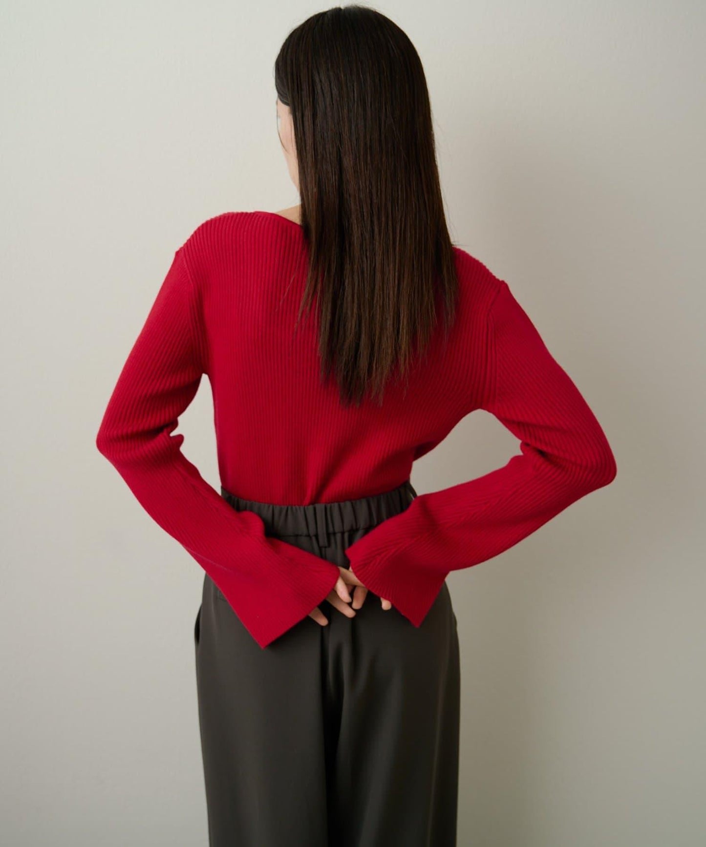 附項圈羅紋方領針織衫