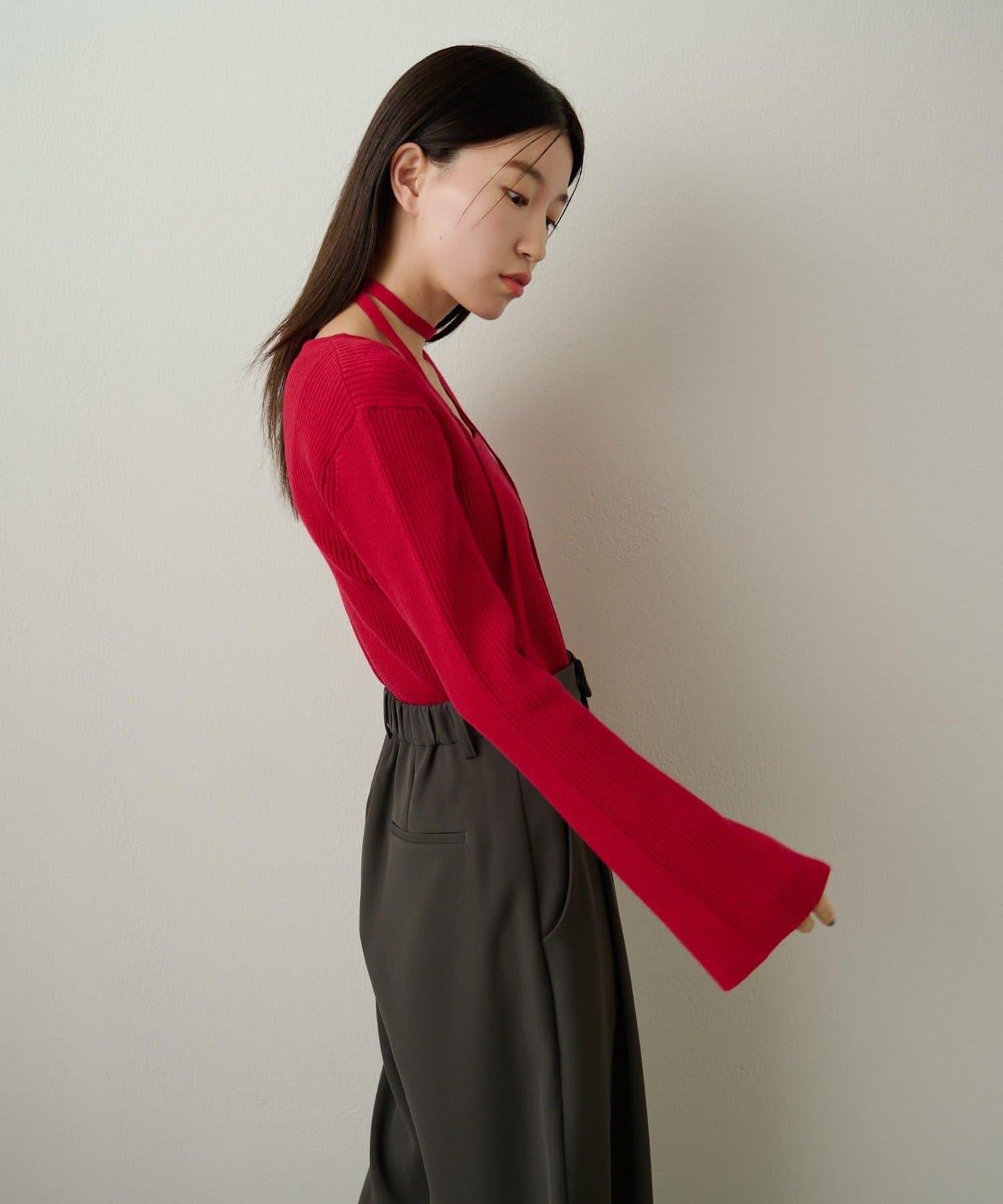 附項圈羅紋方領針織衫