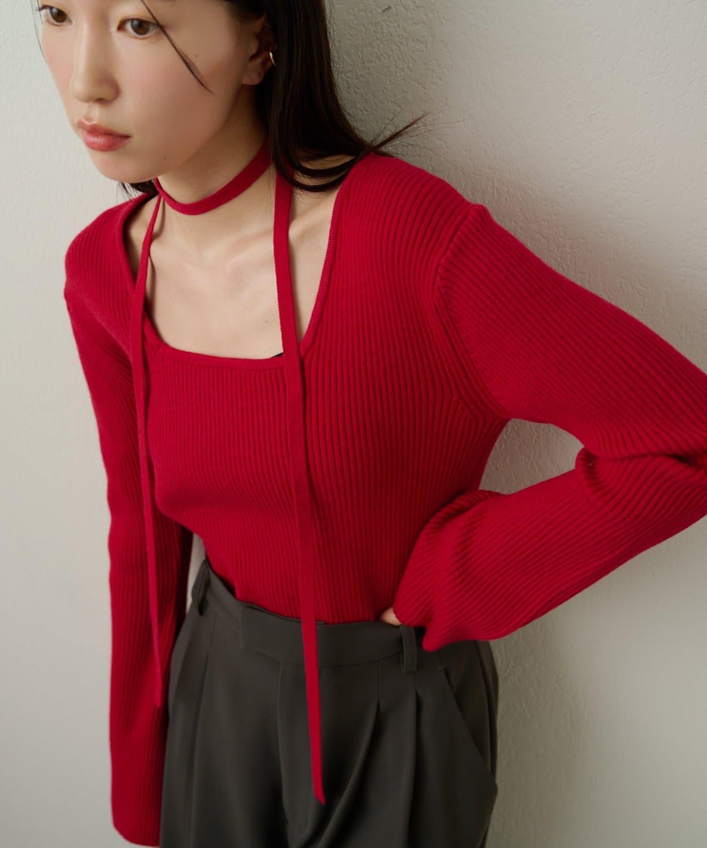 附項圈羅紋方領針織衫