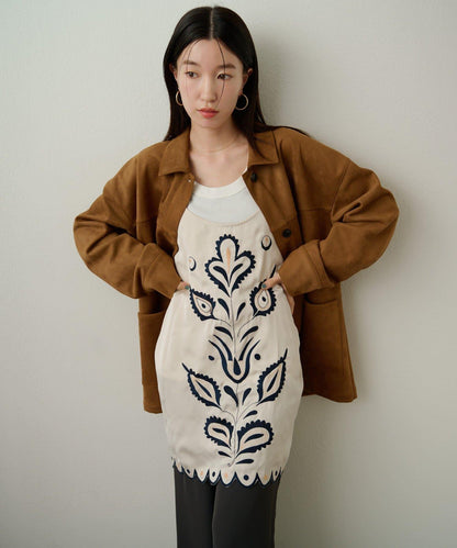 緞面刺繡吊帶長款上衣