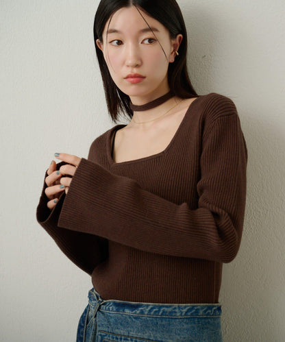 附項圈羅紋方領針織衫