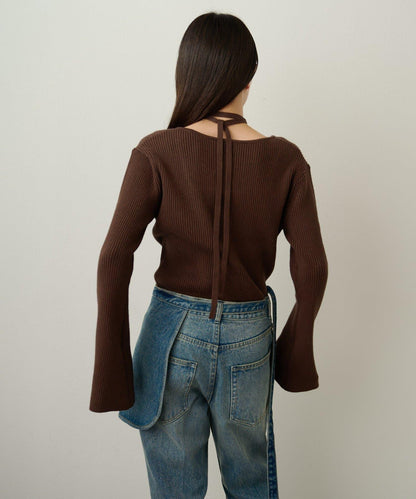 附項圈羅紋方領針織衫