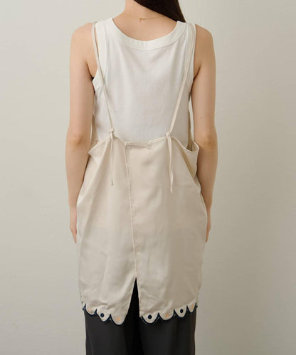 緞面刺繡吊帶長款上衣