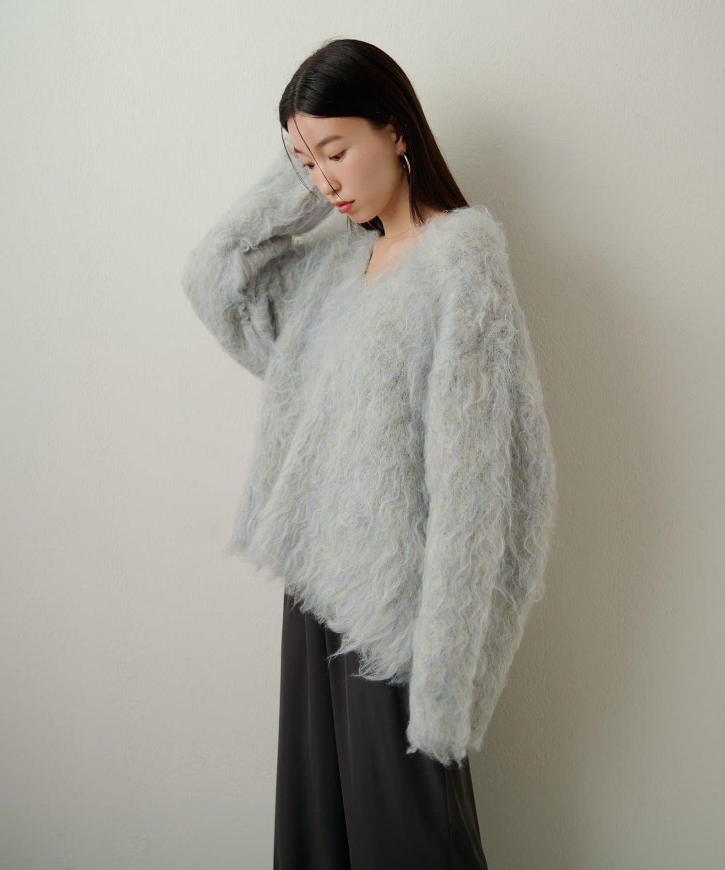 磨毛V領針織套頭衫