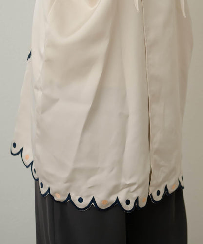 緞面刺繡吊帶長款上衣