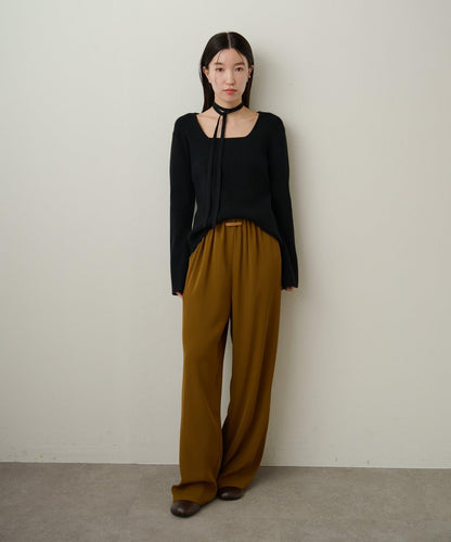 附項圈羅紋方領針織衫