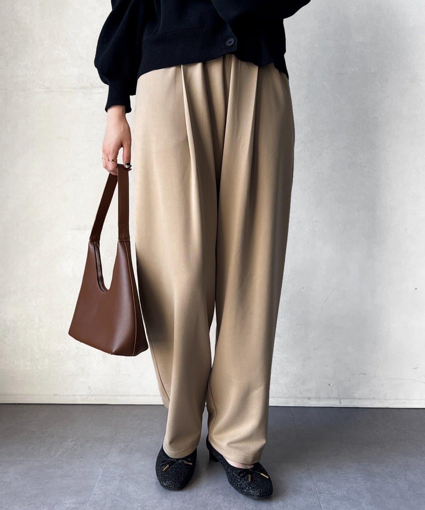 剪裁褶皺錐形褲