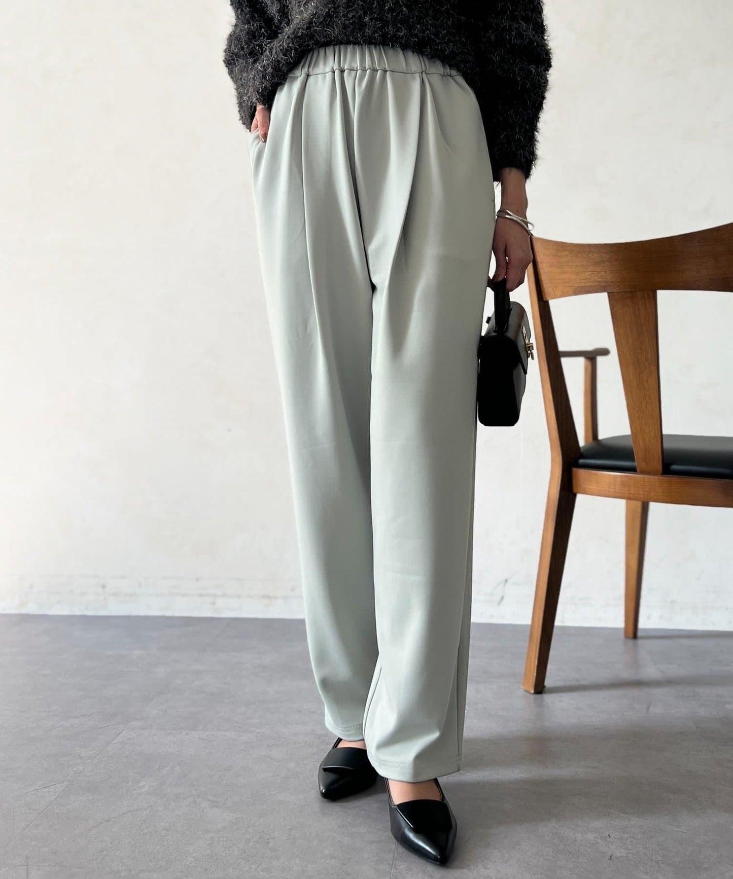 剪裁褶皺錐形褲