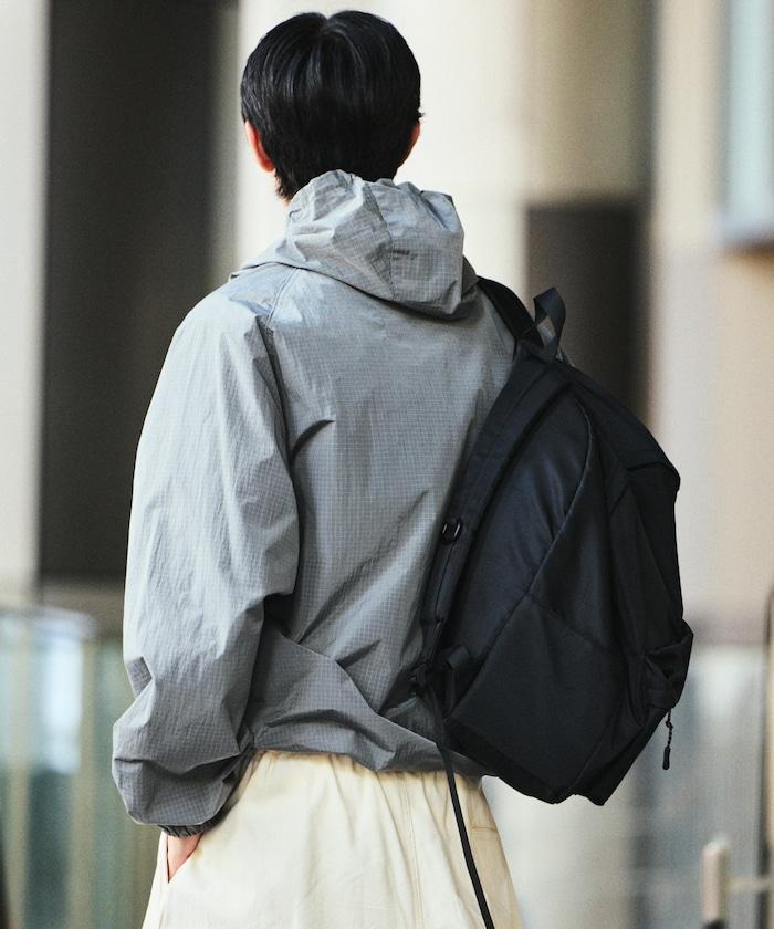 全氣候運動服 鈦加工尼龍連帽夾克
