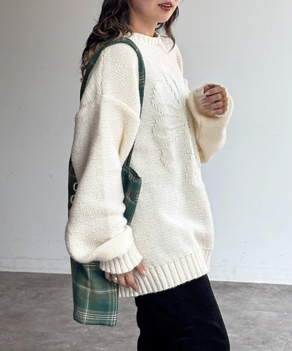 同色系花卉提花針織衫