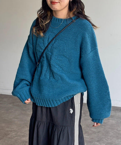 同色系花卉提花針織衫