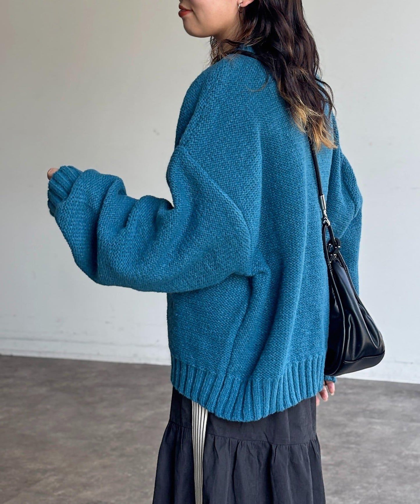 同色系花卉提花針織衫