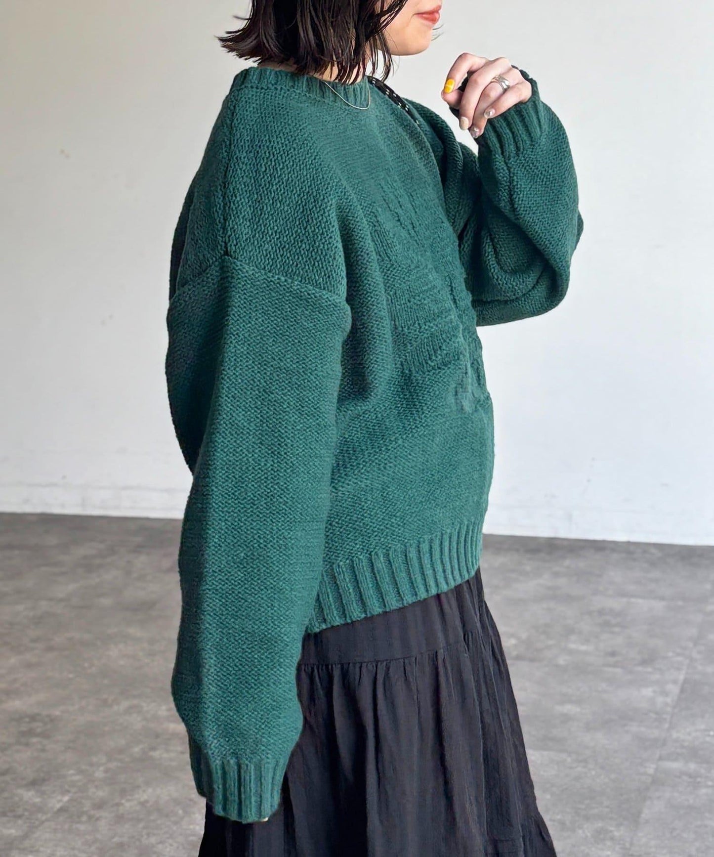 同色系花卉提花針織衫