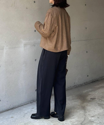 弧形休閒褲