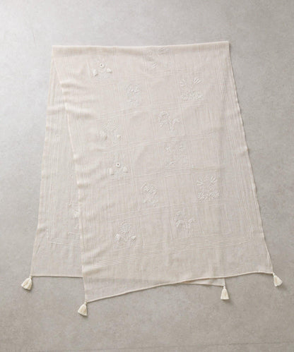 《CITRUS》刺繡流蘇圍巾