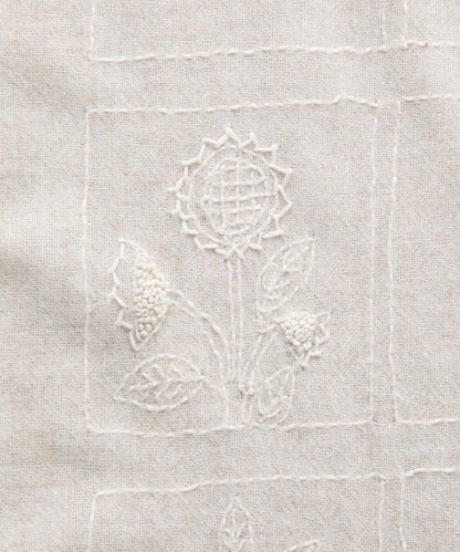 《CITRUS》刺繡流蘇圍巾