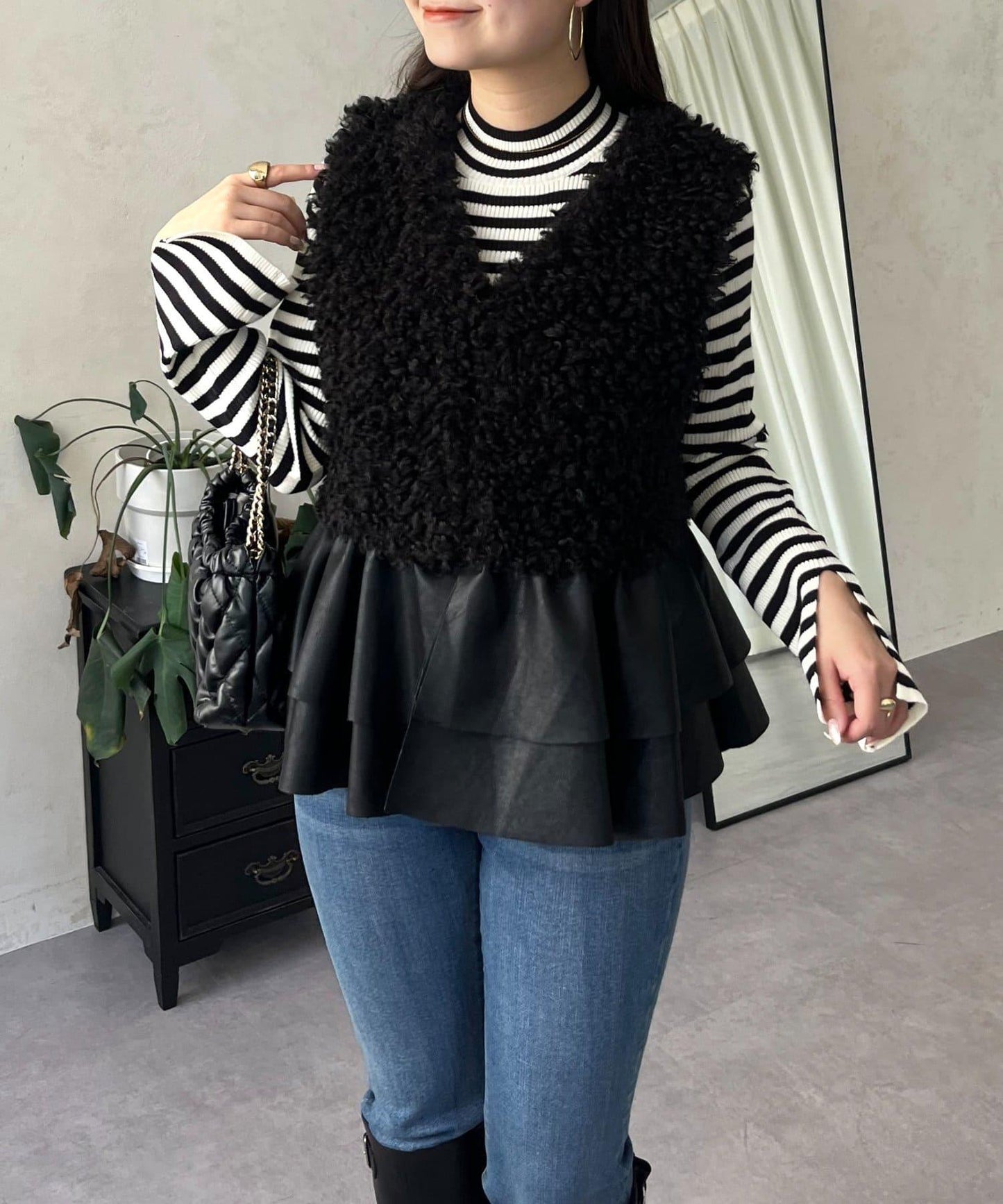 皮革荷葉邊毛絨馬甲