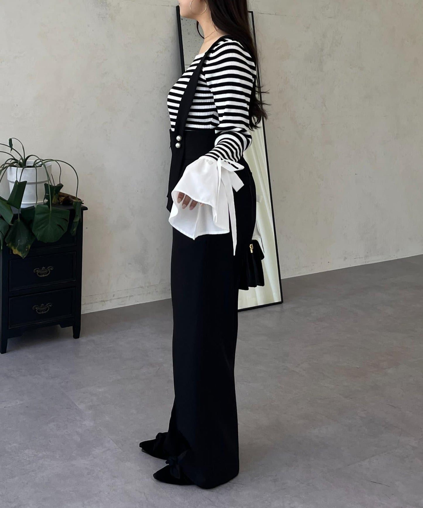 蝴蝶結喇叭袖針織衫