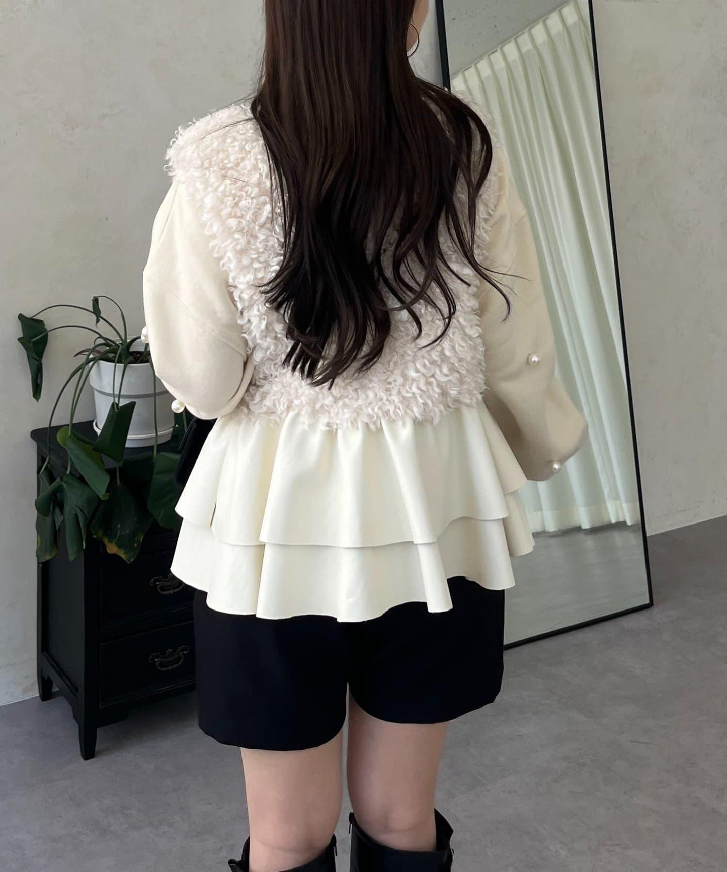 皮革荷葉邊毛絨馬甲