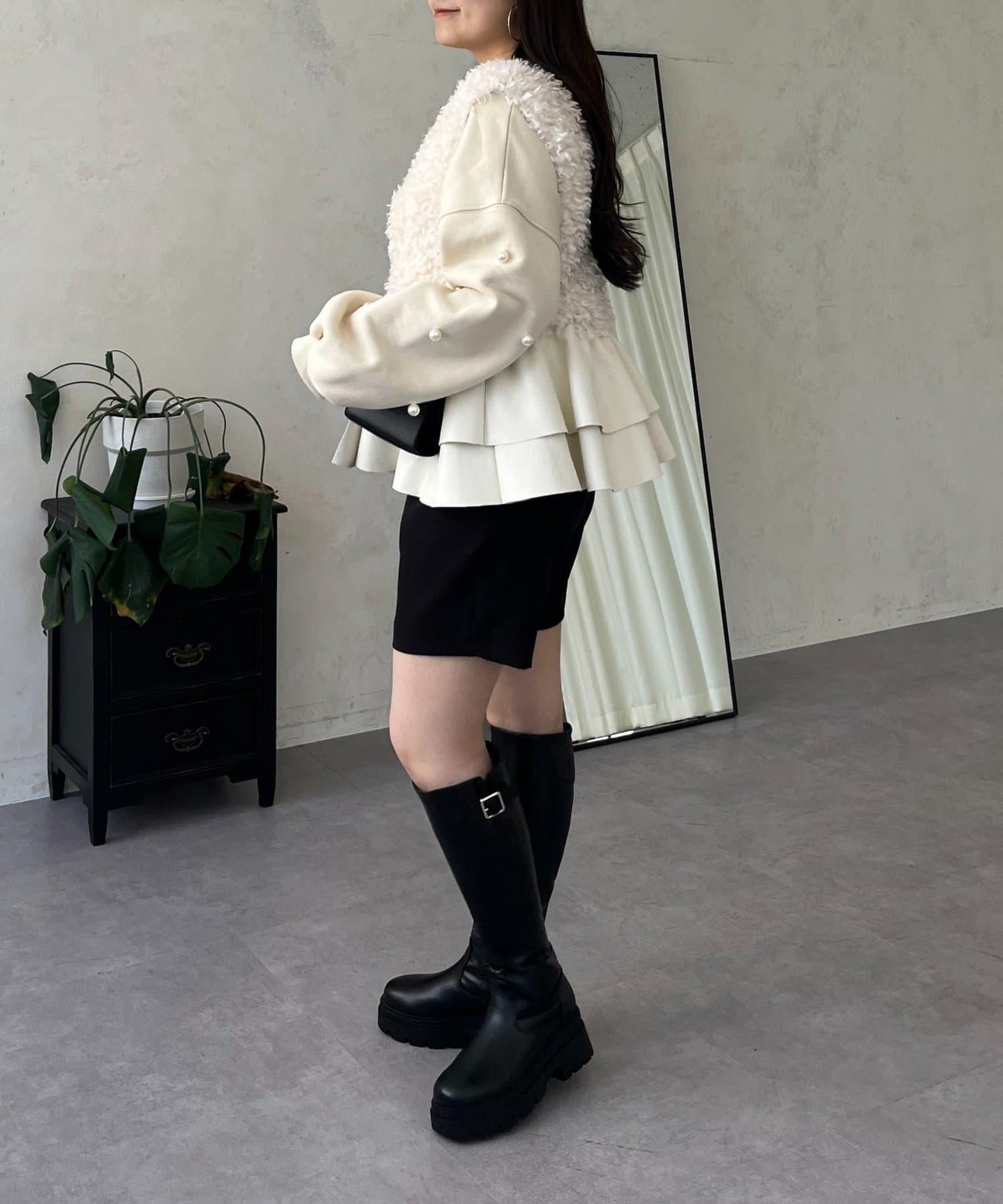 皮革荷葉邊毛絨馬甲