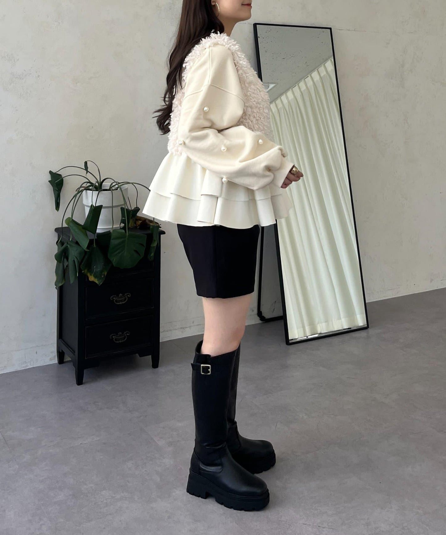 皮革荷葉邊毛絨馬甲