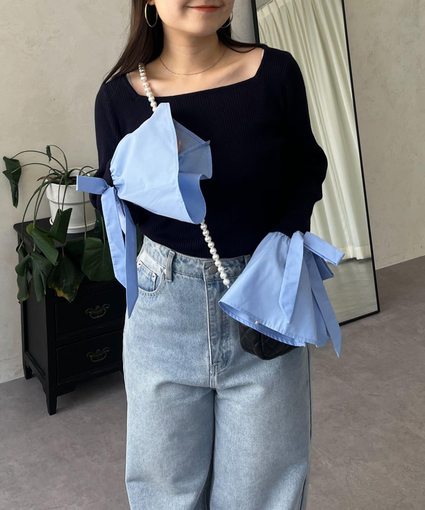 蝴蝶結喇叭袖針織衫