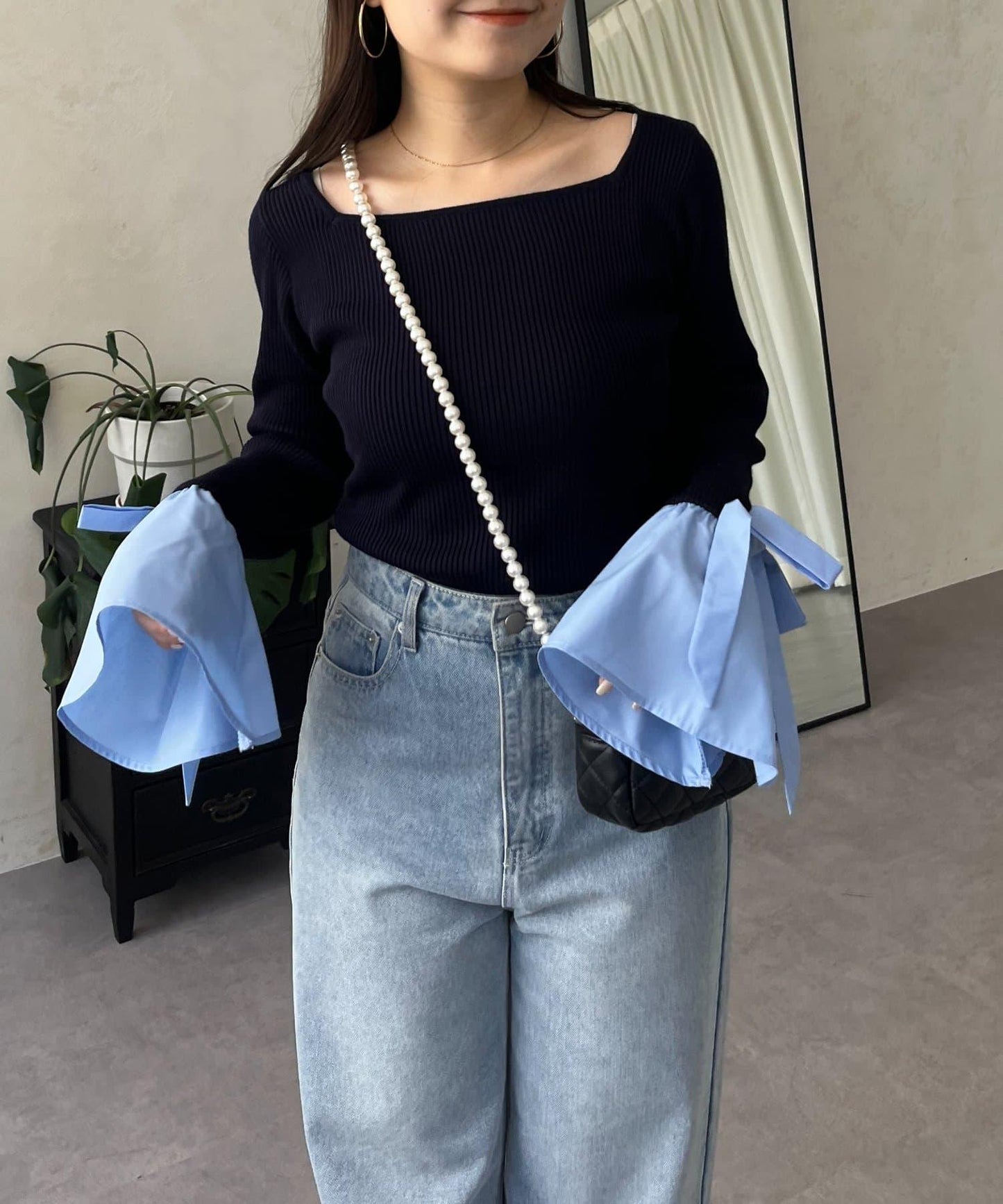 蝴蝶結喇叭袖針織衫