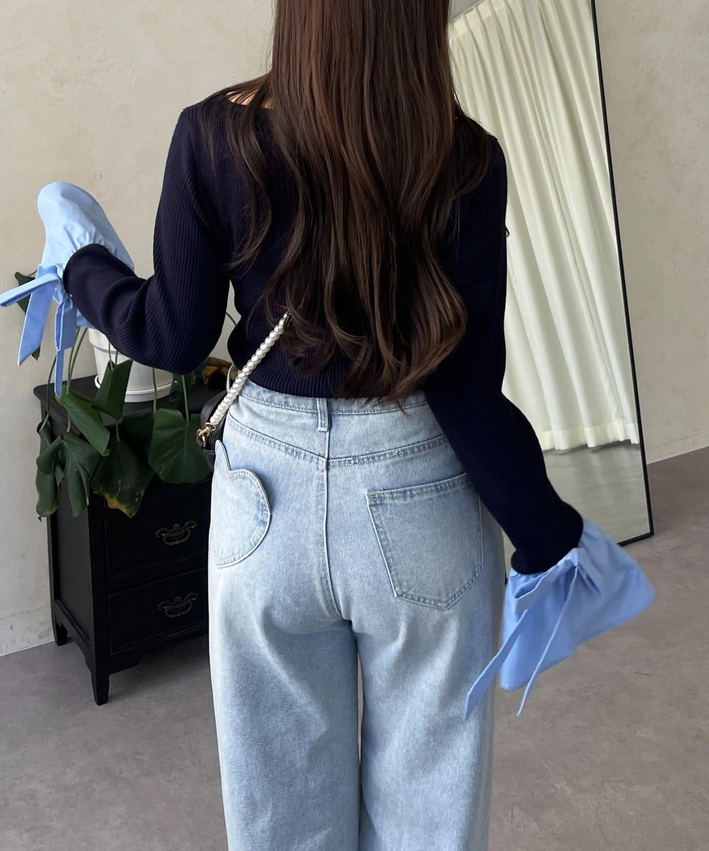 蝴蝶結喇叭袖針織衫