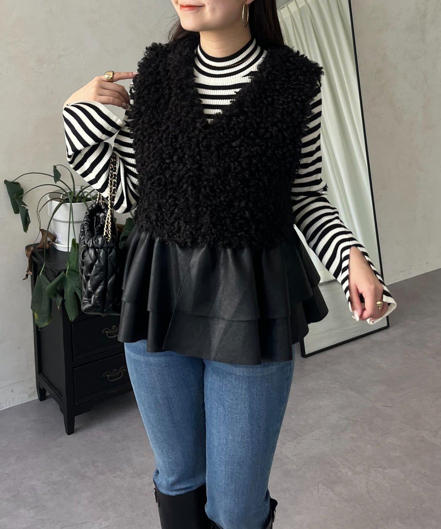 皮革荷葉邊毛絨馬甲