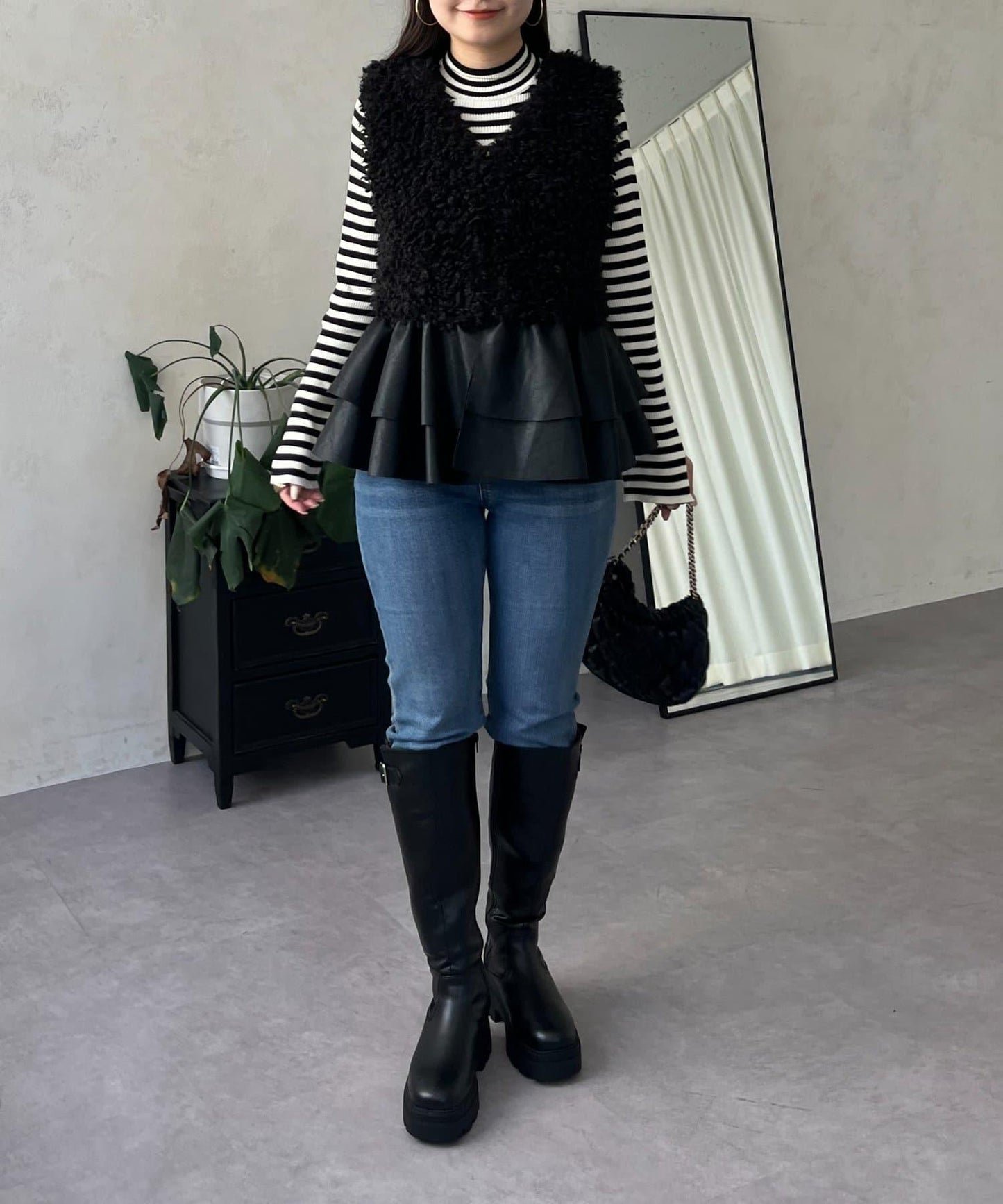 皮革荷葉邊毛絨馬甲