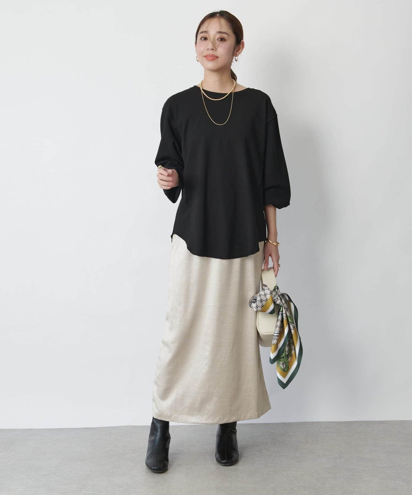 優雅風格亮麵皮革修身半身裙