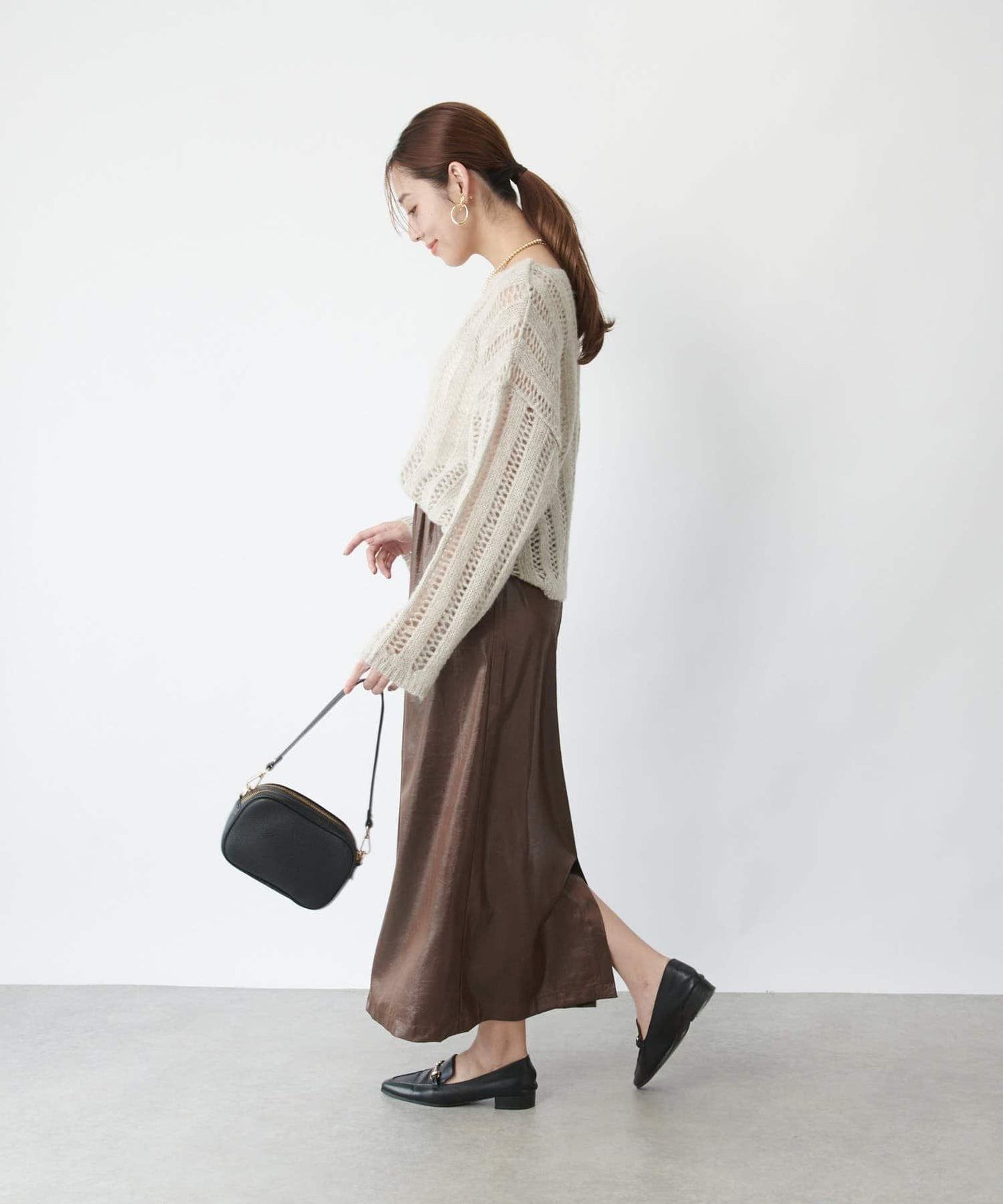 優雅風格亮麵皮革修身半身裙