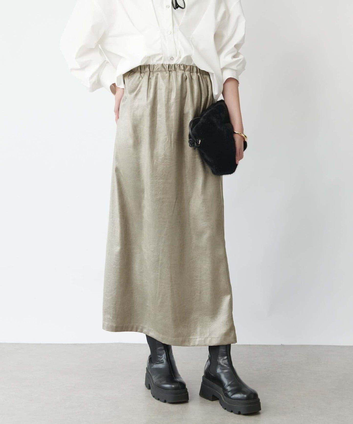 優雅風格亮麵皮革修身半身裙