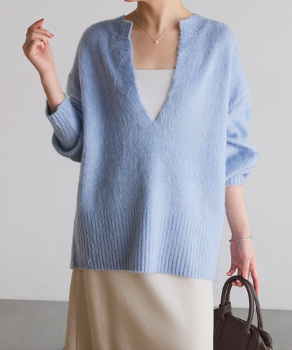 【臀部遮蓋◎】輕盈深V針織衫