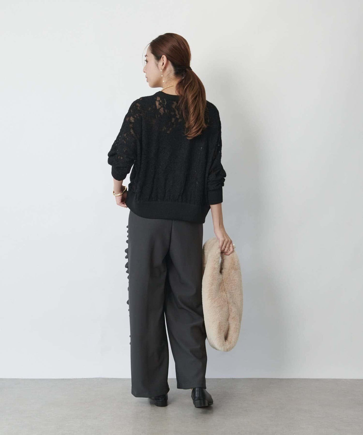 高雅透視感磨毛蕾絲套頭衫