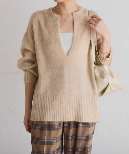 【臀部遮蓋◎】輕盈深V針織衫