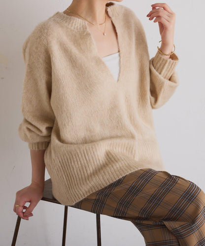 【臀部遮蓋◎】輕盈深V針織衫