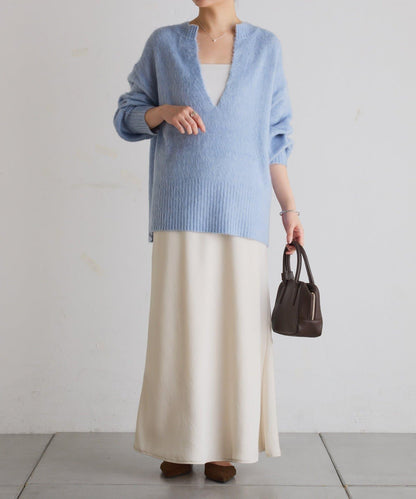 【臀部遮蓋◎】輕盈深V針織衫