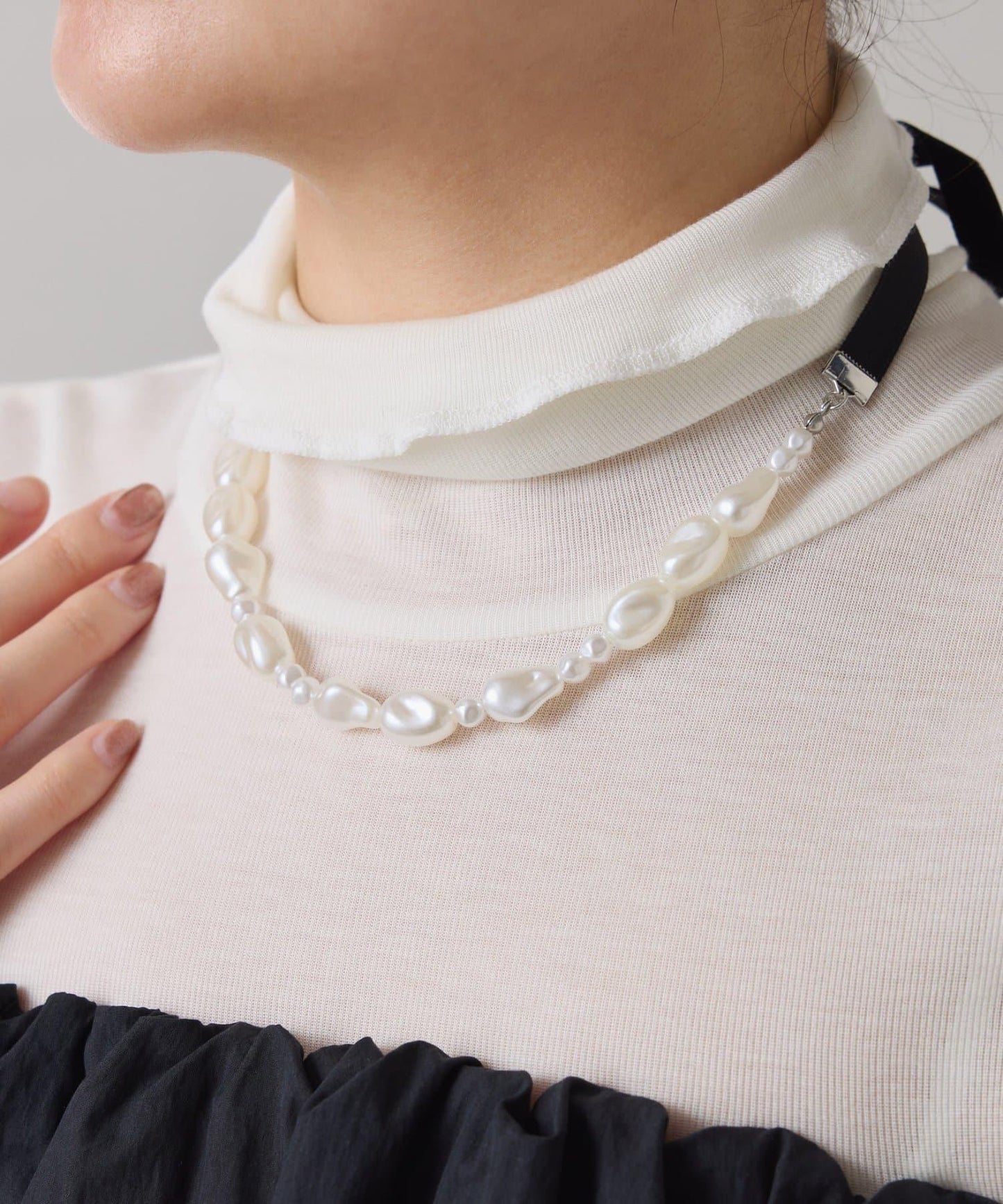 【PAPILLONNER/パピヨネ】珍珠天鵝絨拼接項圈