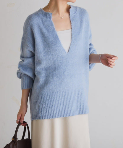 【臀部遮蓋◎】輕盈深V針織衫