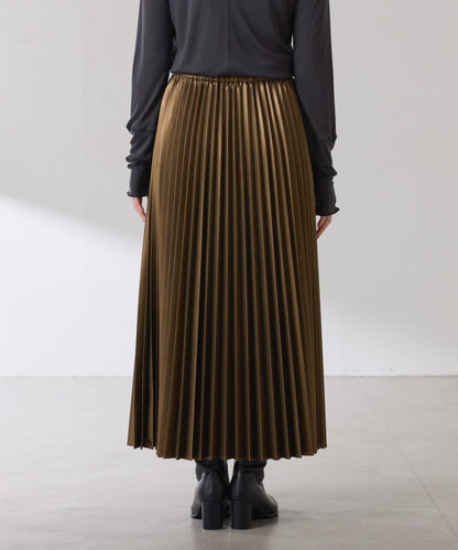 【不顯身材曲線】仿皮百褶裙