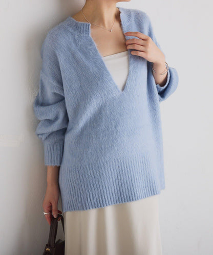 【臀部遮蓋◎】輕盈深V針織衫