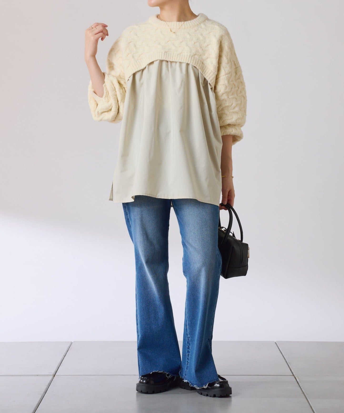 【一件穿出時尚感】拼接編織花紋針織衫