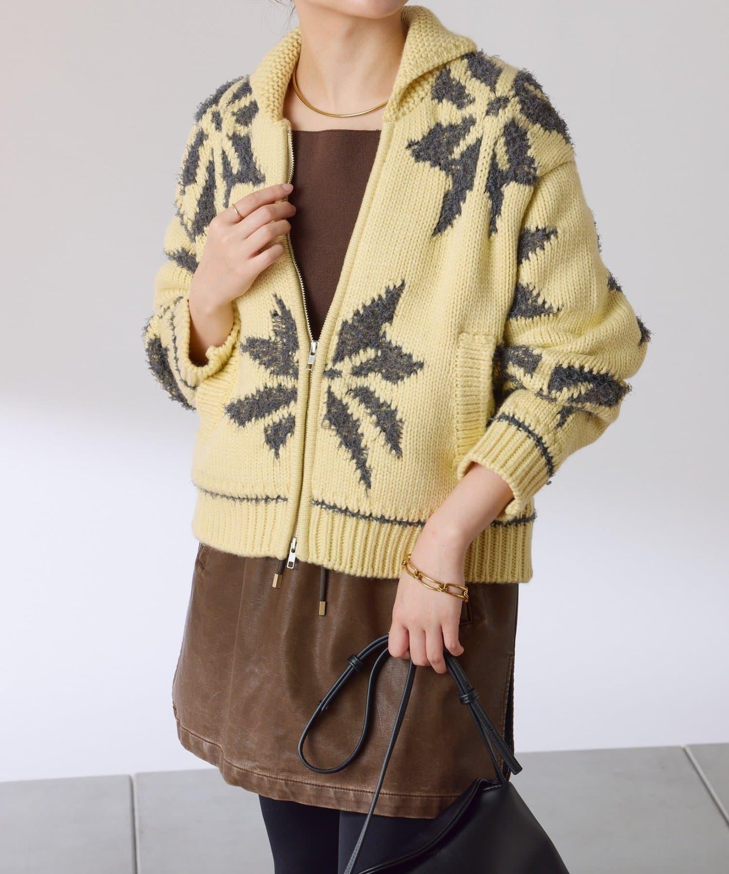 大圖案考究開衫