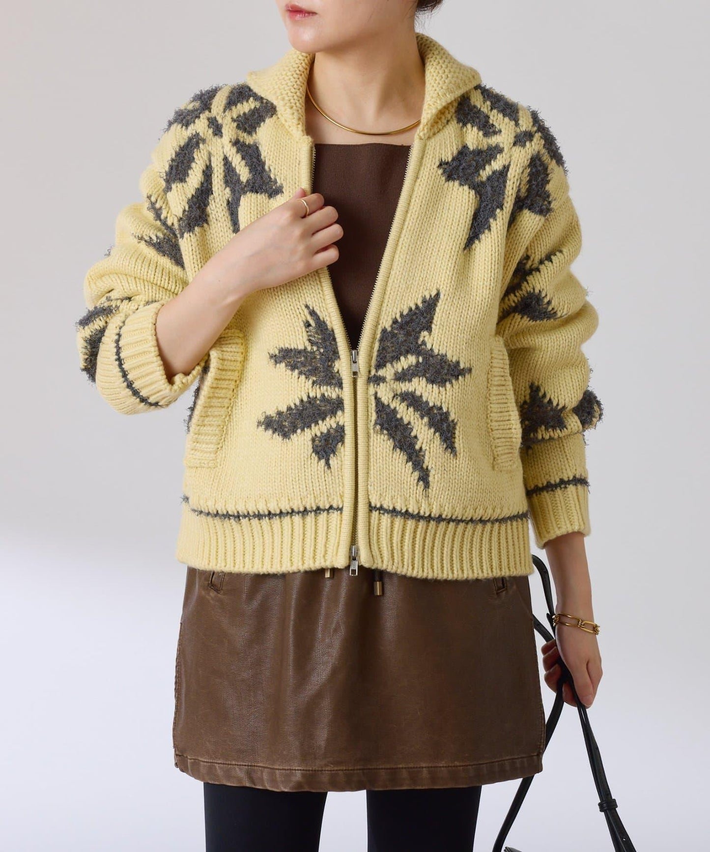 大圖案考究開衫