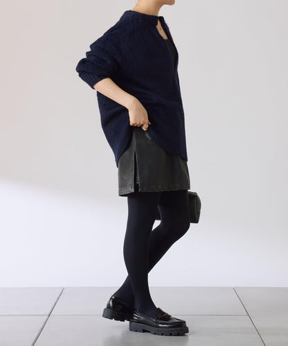 【臀部遮蓋◎】輕盈深V針織衫