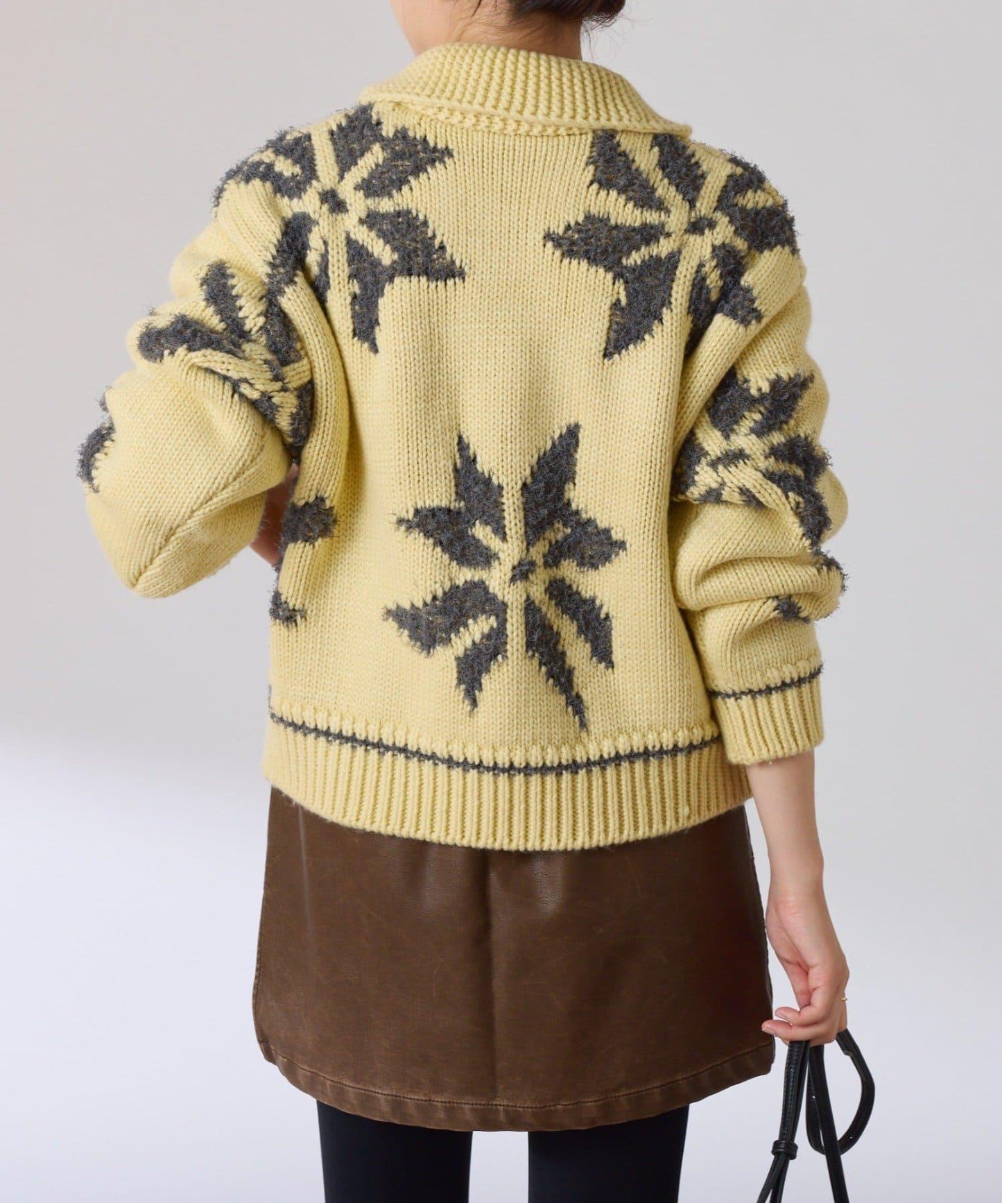 大圖案考究開衫